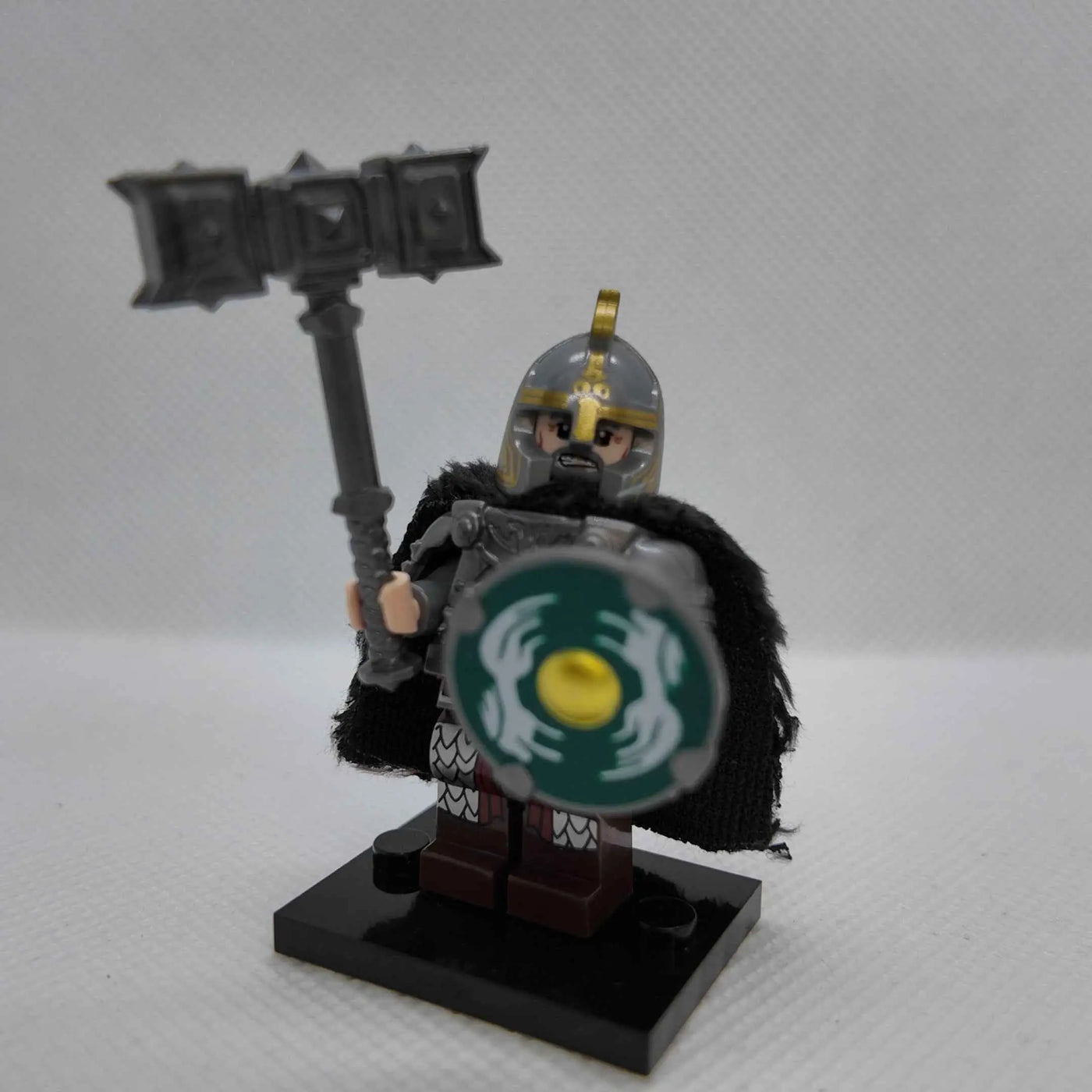Helm Mano de Hierro | Edición limitada